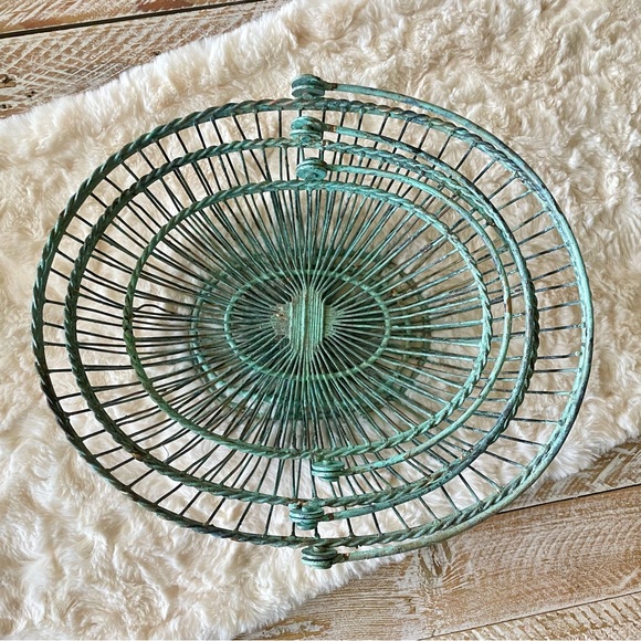 🧺3 Wire Farmhouse Oval Baskets🧺 - Picture 4 of 16